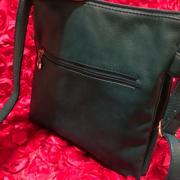 ✨✨Beautiful crossbody bag ✨✨ - Picture 8 of 8